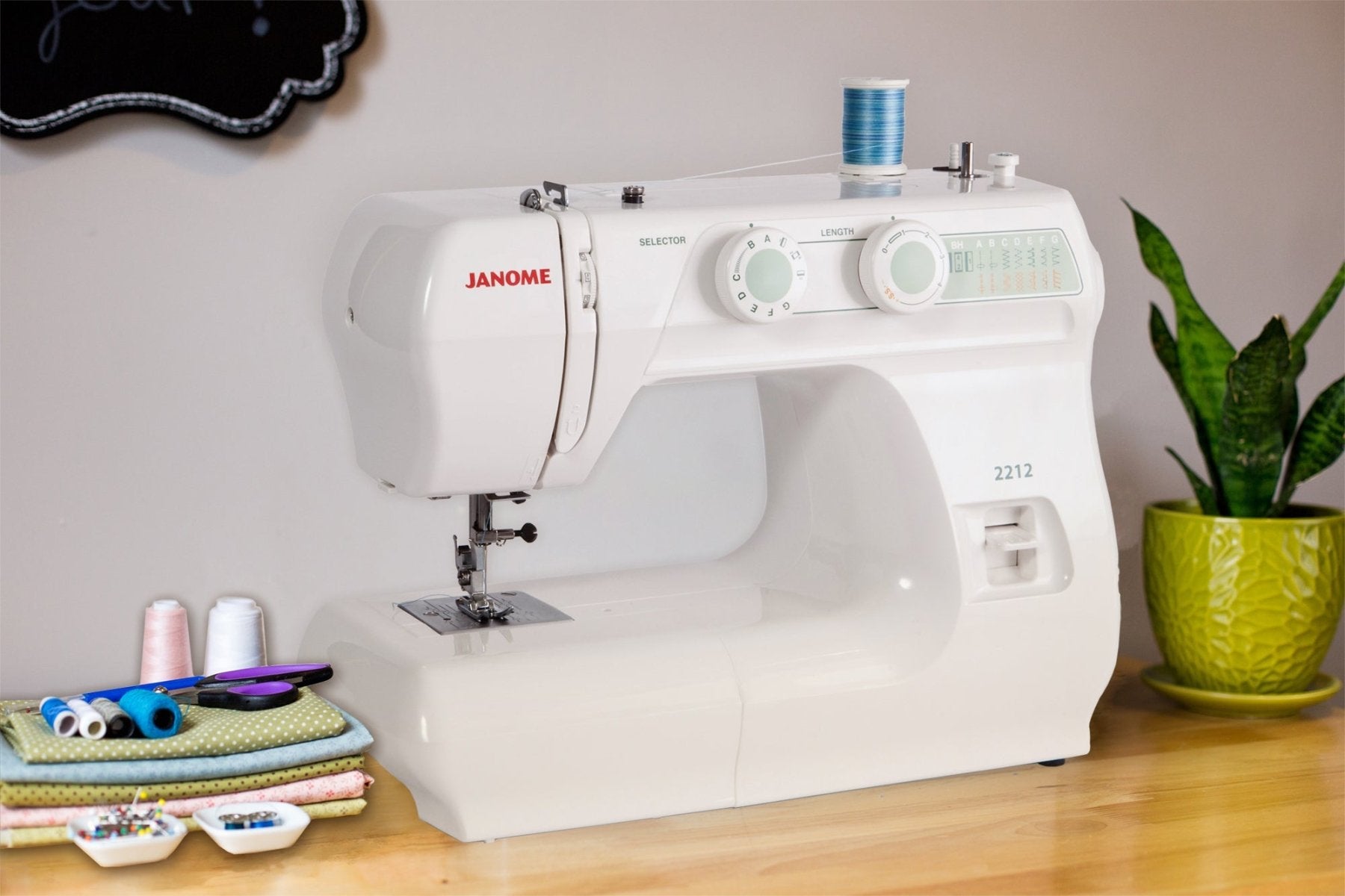 Janome sewing on sale machine 2212