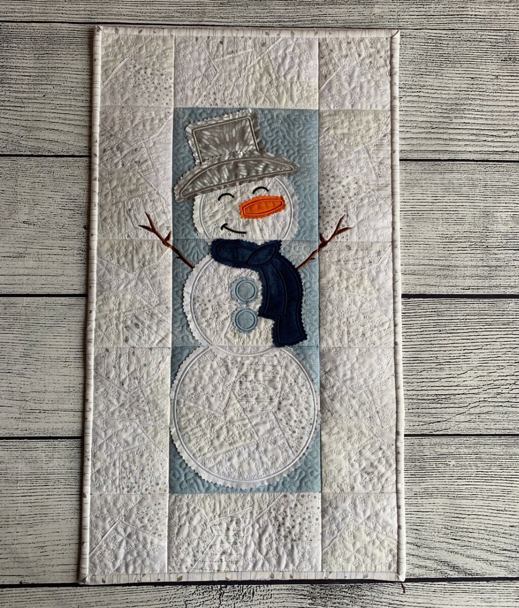 HoopSisters Snowman Wall Hanging Design - CD