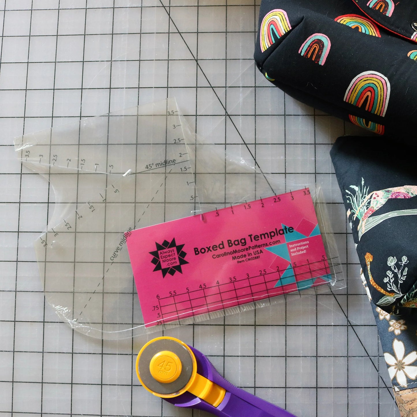 Simple Boxed Zipper Bag Class