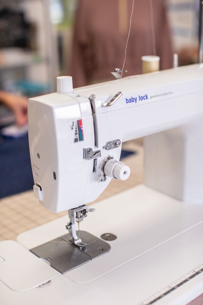 Baby Lock Accomplish 2 Sewing Machine - with FREE Online Classes (BA-LOK60D)