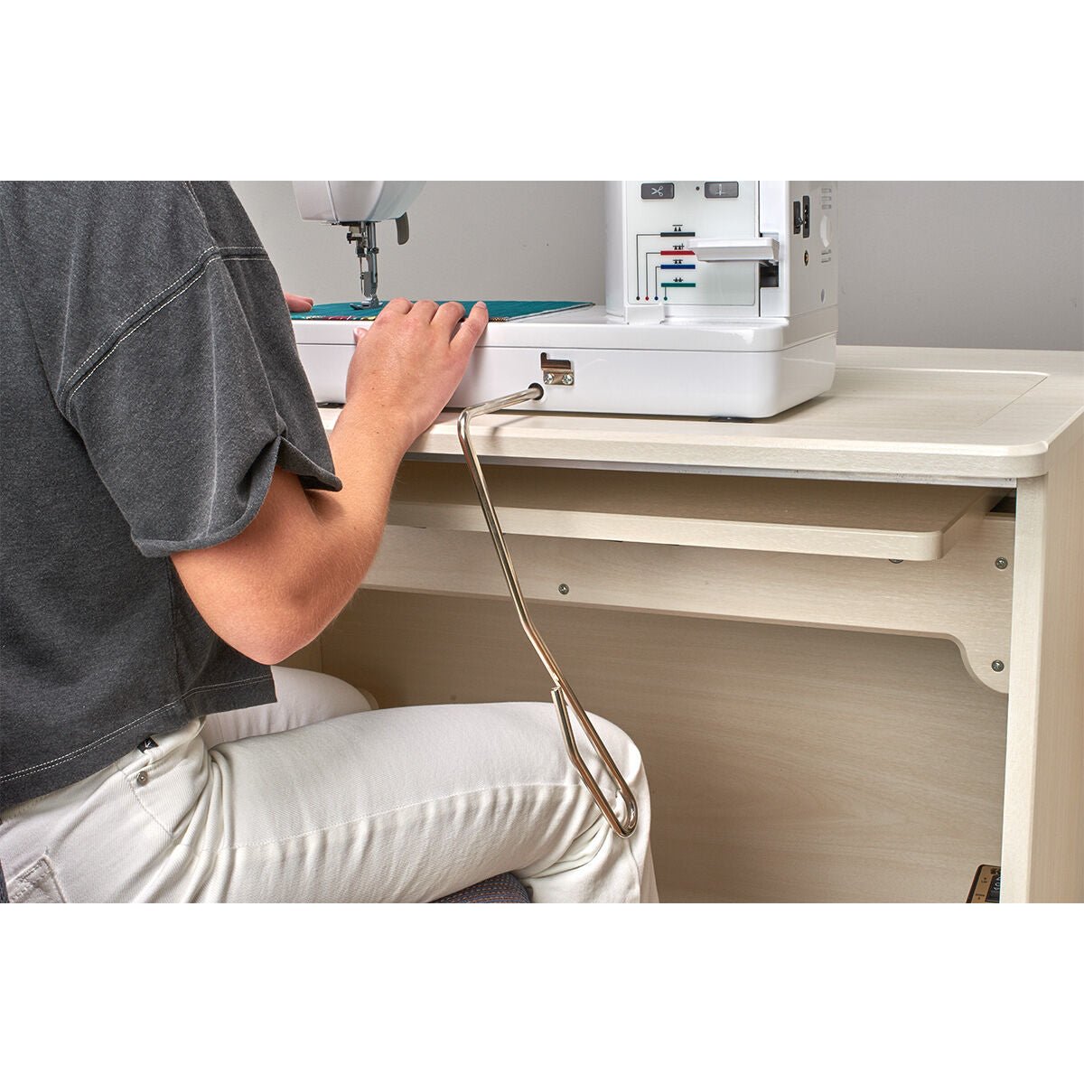 Baby Lock Accomplish 2 Sewing Machine - with FREE Online Classes (BA-LOK60D)