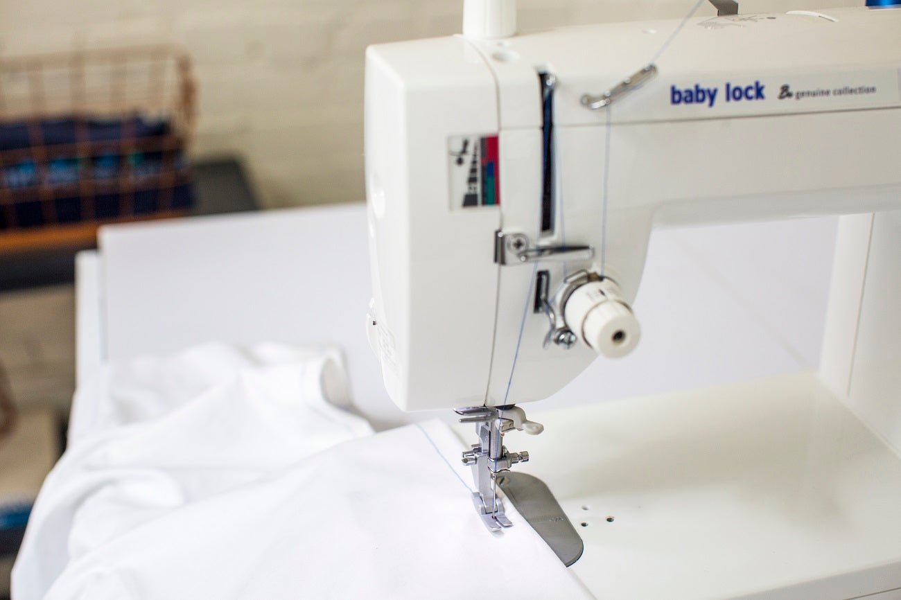 Baby Lock Accomplish Sewing Machine - with FREE Online Classes (BA-LOK60D) - Quality Sewing & Vacuum