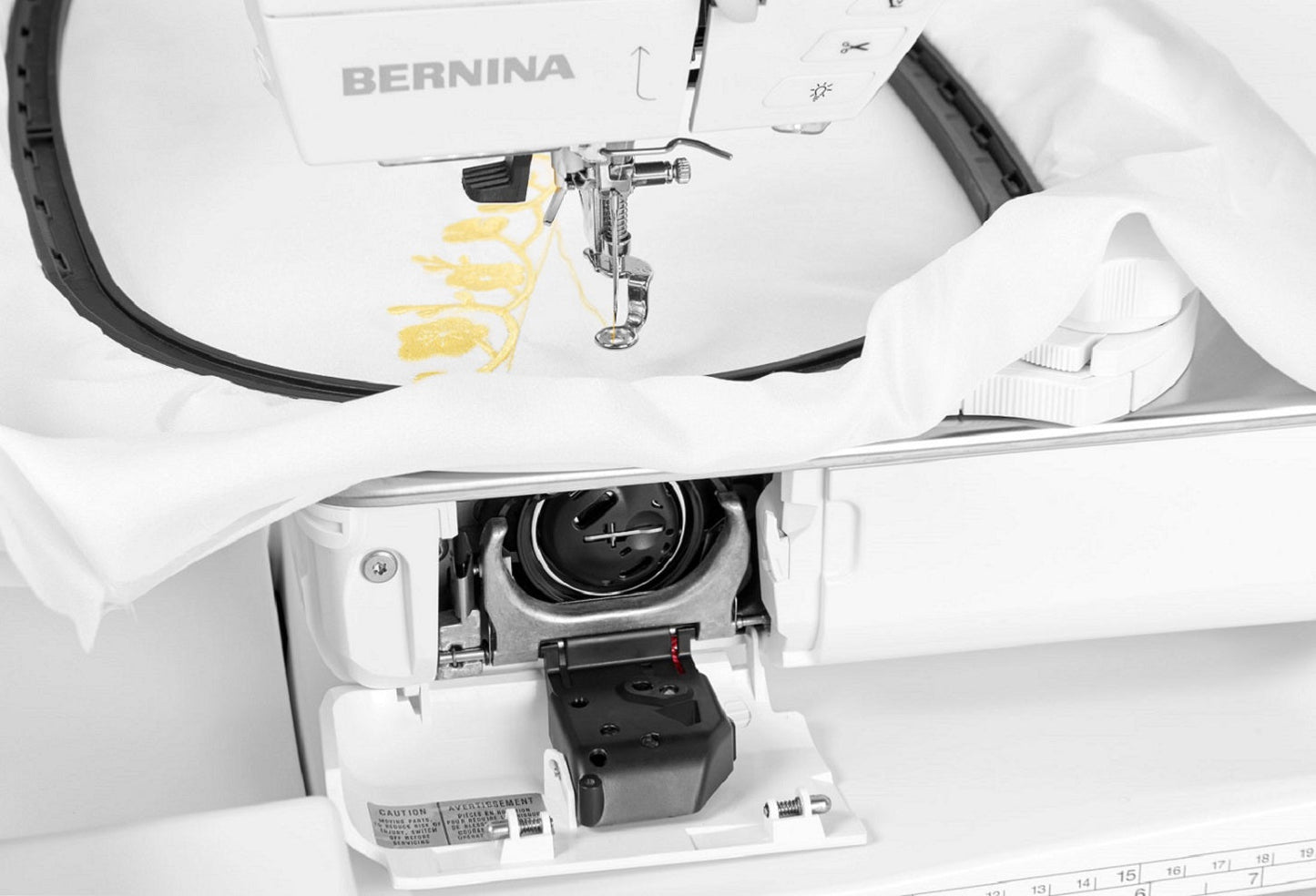 Bernina 700 Dedicated Embroidery Machine - Quality Sewing & Vacuum