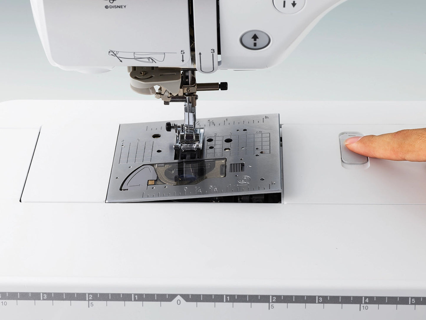 Brother Luminaire 2 Innov-ís XP2 Sewing, Quilting & Embroidery Machine - Quality Sewing & Vacuum