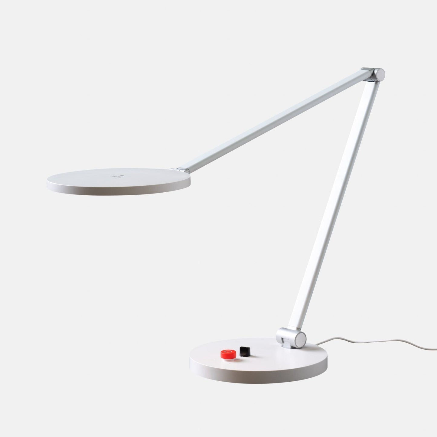 Daylight Tricolor LED Table Lamp - Quality Sewing & Vacuum