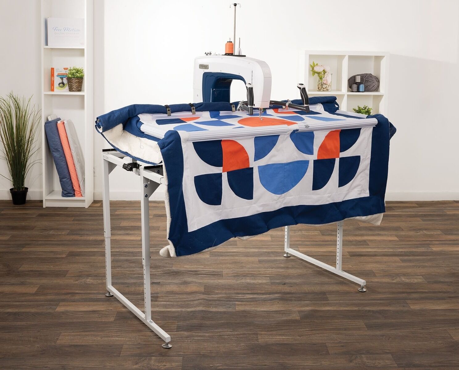 Grace Q'nique 16X Manual Quilting Machine - with FREE Accessory Bundle!