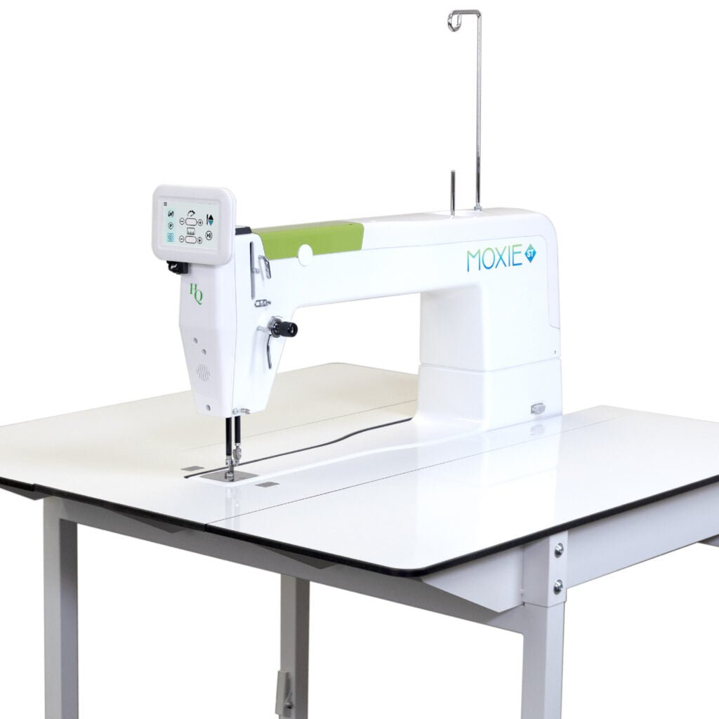 Handi Quilter Moxie ST with InSight Stitch Regulation Table