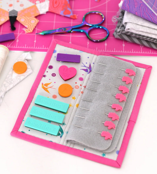 Hold Tite Folio - Pattern & Hardware Kit - Quality Sewing & Vacuum