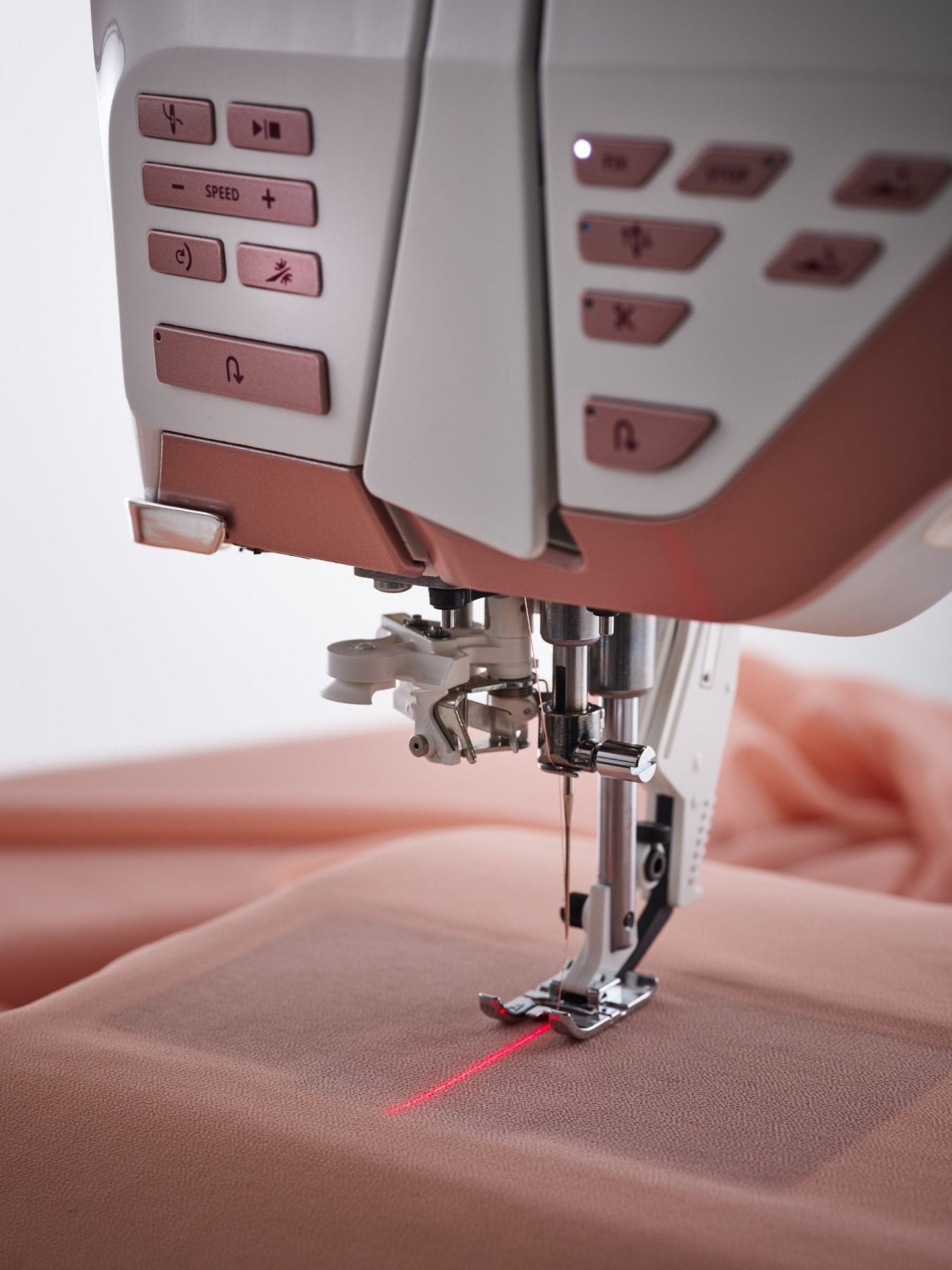 Husqvarna Viking Designer Epic 2 Sewing, Quilting & Embroidery Machine - Quality Sewing & Vacuum