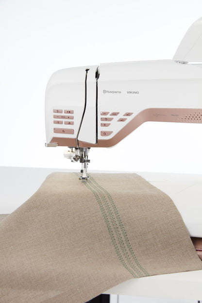 Husqvarna Viking Designer Epic 2 Sewing, Quilting & Embroidery Machine - Quality Sewing & Vacuum