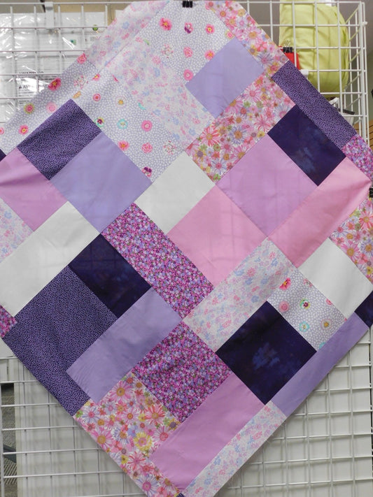 Introduction to Quilting: Create a Quilt Top Turning 20 Class - Quality Sewing & Vacuum