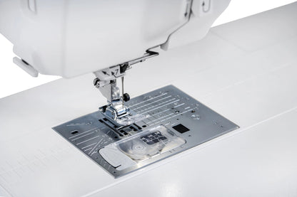 Janome Horizon Memory Craft 9480QC Professional Sewing & Quilting Machine - Quality Sewing & Vacuum