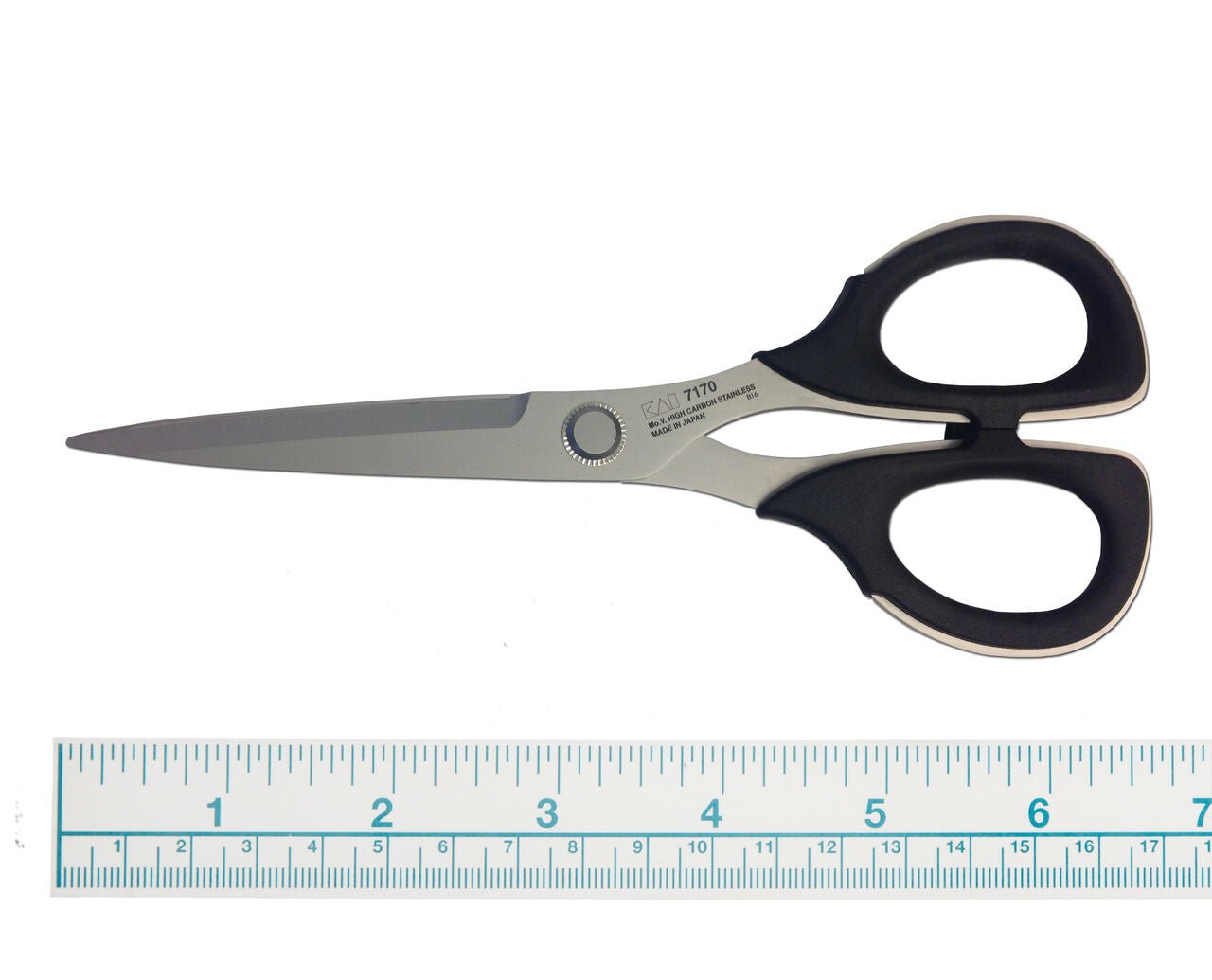 Kai 6 1/2" Professional Serrated Scissors