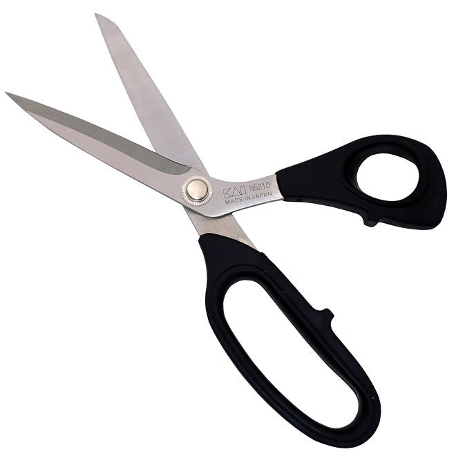 Kai 8" Dressmaker Scissors - Quality Sewing & Vacuum