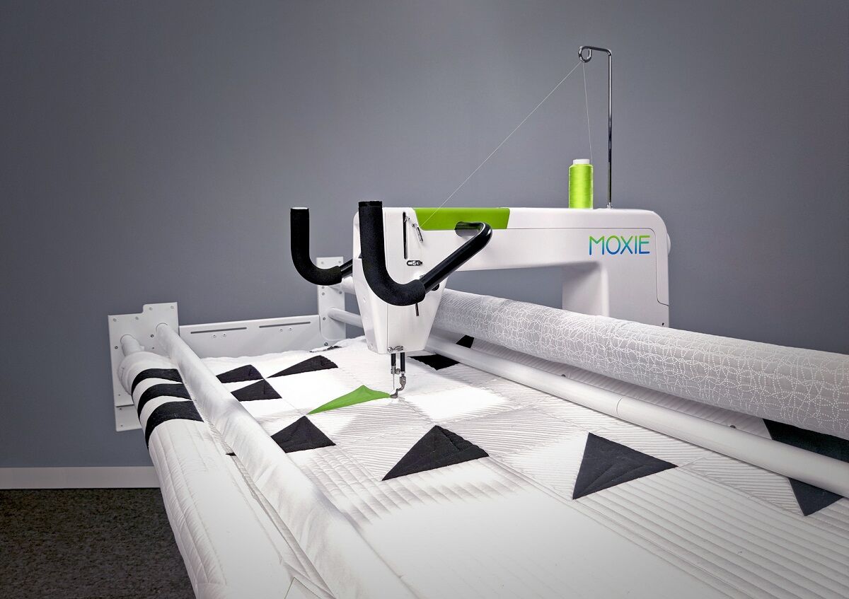 Moxie Quilting Machine