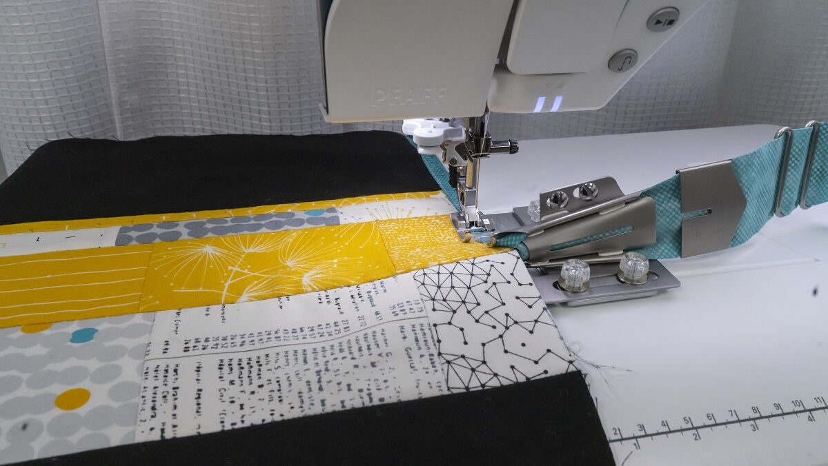 Pfaff Quilt Binder All Accessories,Pfaff Quilt Binder in Use,Pfaff Quilt Binder in Use