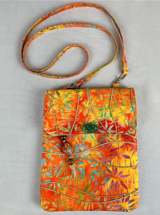 Serger Cafe: Crossbody Bag for the Holidays Class