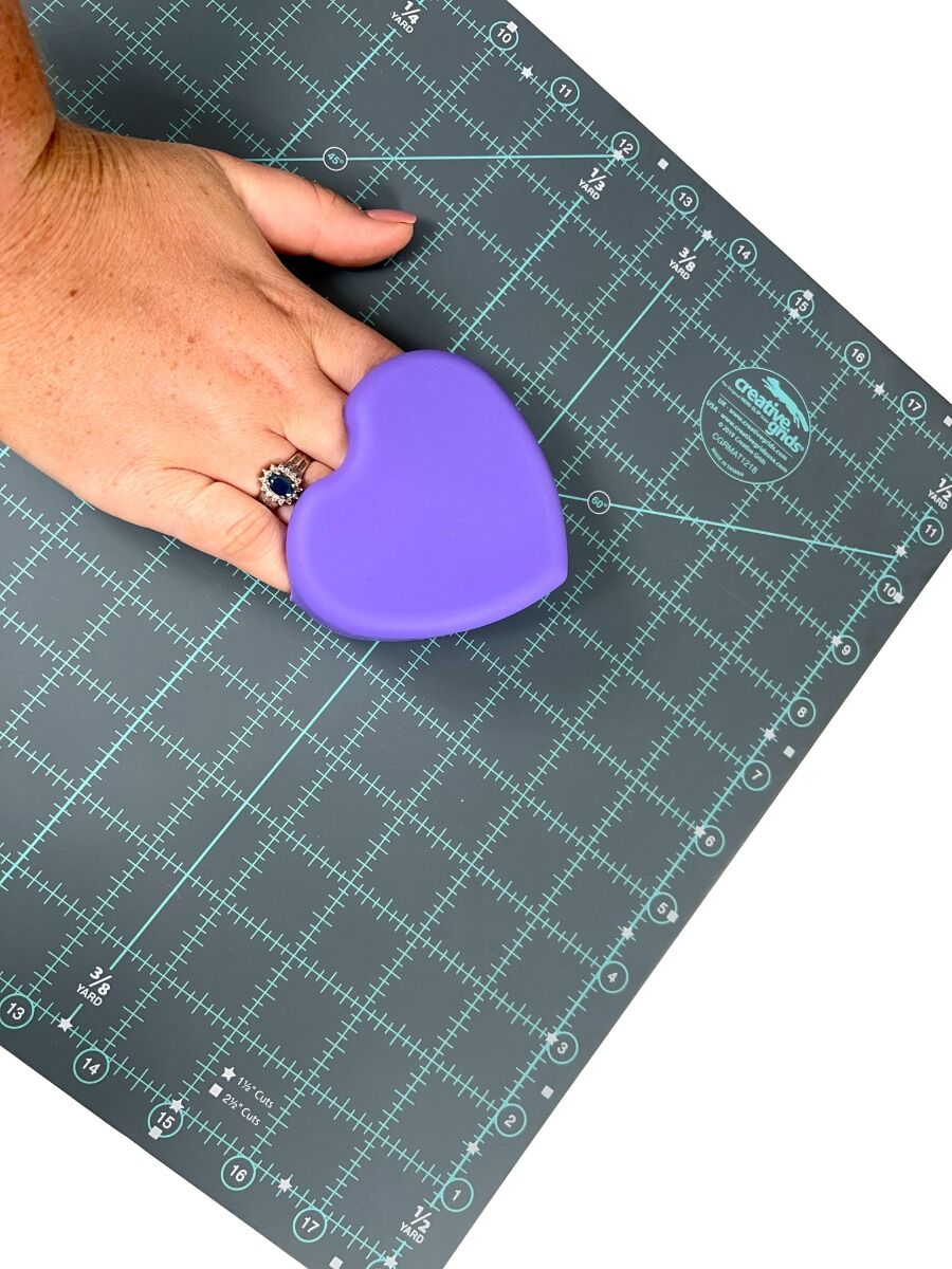 The Gypsy Quilter Mat Heart Shaped Cleaning Pad 3-1/4in x 1in - Quality Sewing & Vacuum