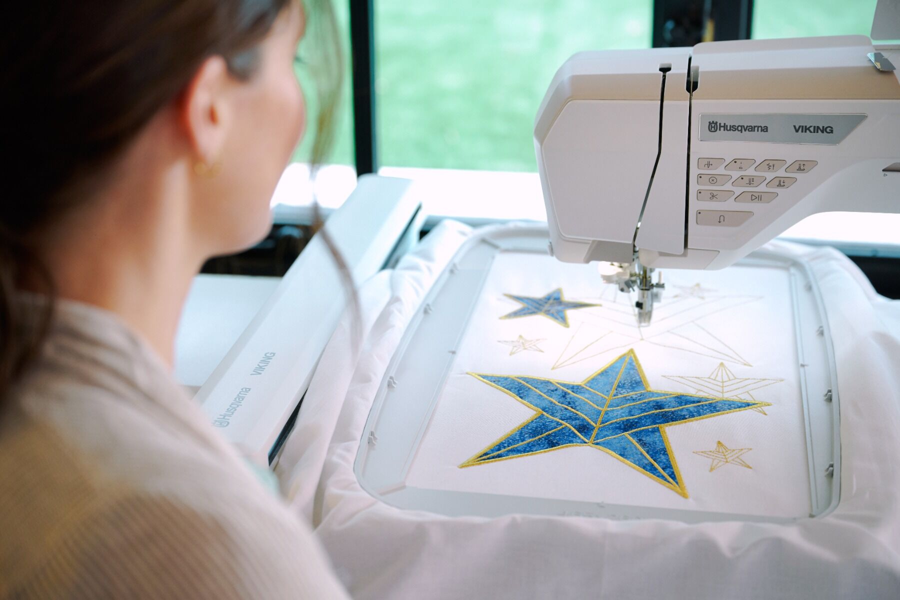 Viking Designer Epic 3 Sewing and Embroidery Machine