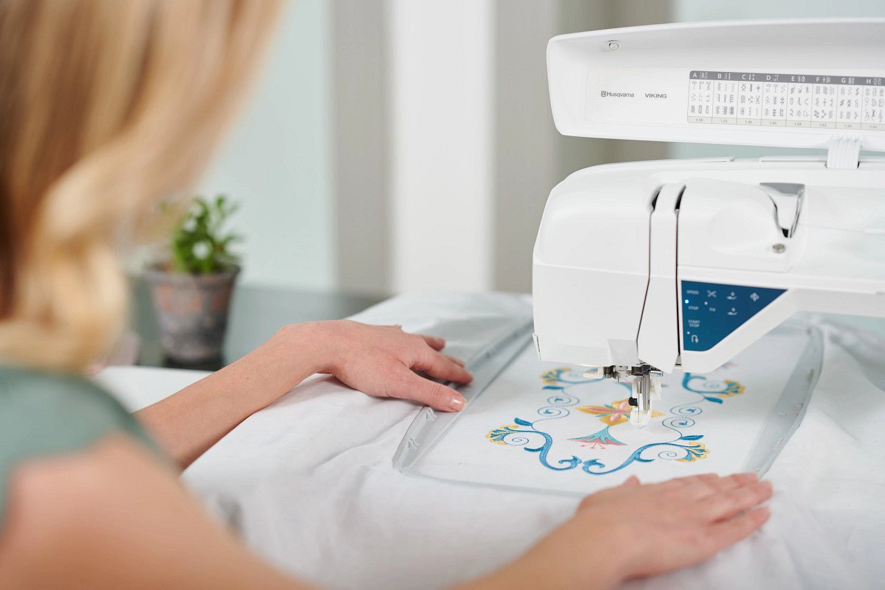 Viking Designer Sapphire 85 Sewing and Embroidery Machine - Quality Sewing & Vacuum