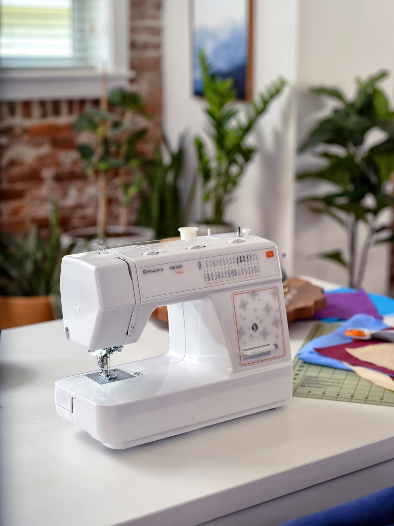 Viking H Class E20 Sewing Machine - Quality Sewing & Vacuum