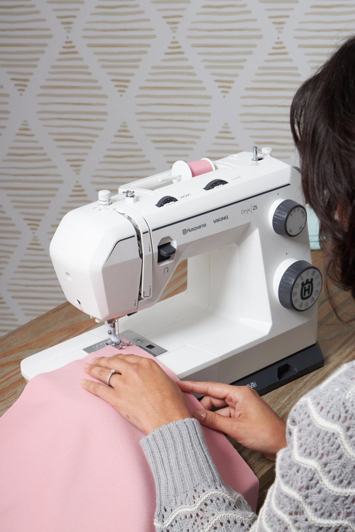 Viking Onyx 25 Sewing Machine - Quality Sewing & Vacuum