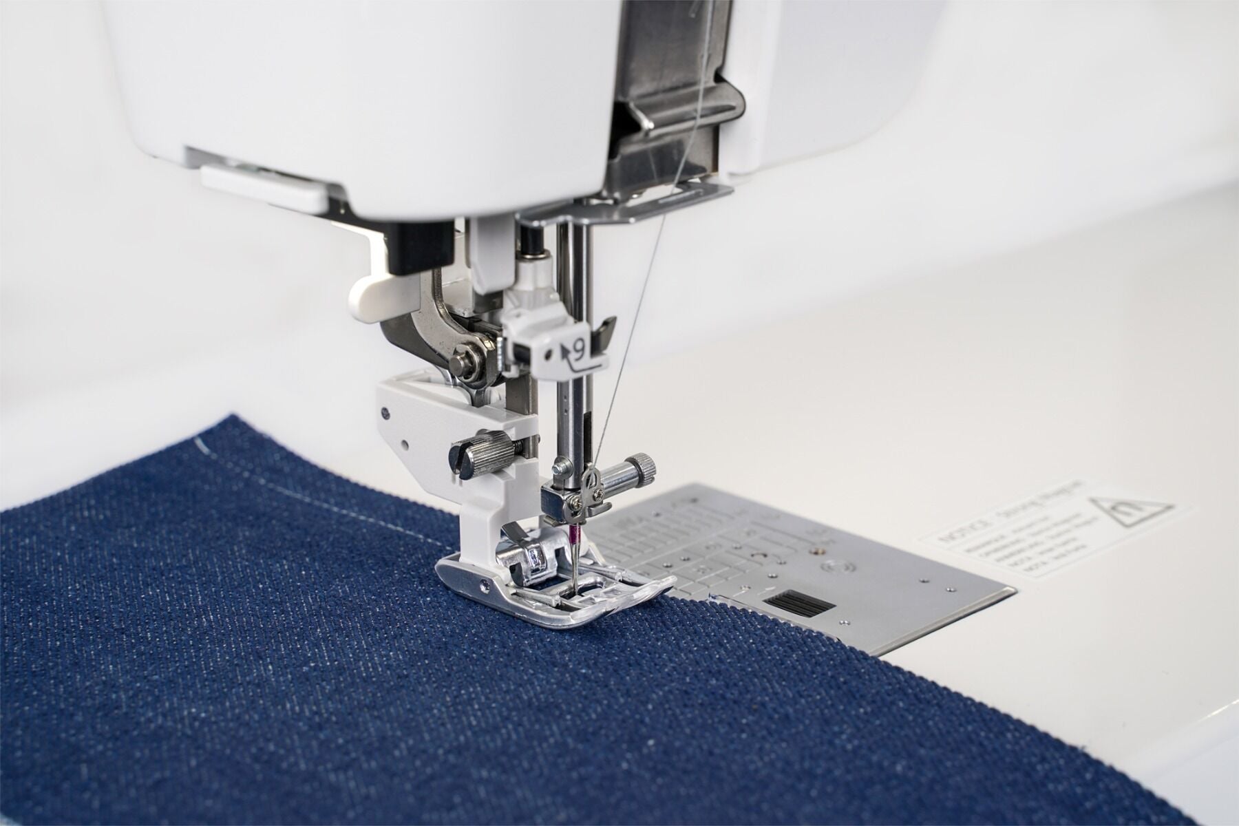 Narrow Body Zipper Presser Foot Attachment for Janome Sewing Machine 