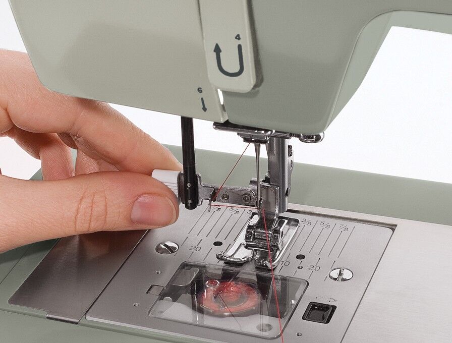 SINGER HAND-HELD SEWING MACHINE < Mechanical < Household Sewing Machines -  Singer Sewing Machine